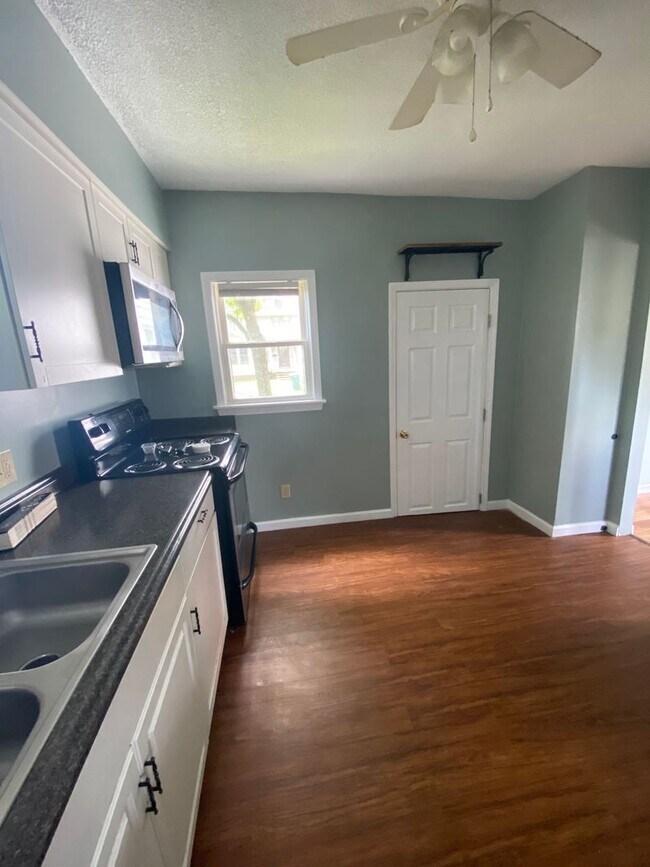 Building Photo - Two bedroom, single family home