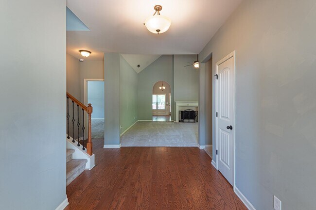 Building Photo - Private 4BR Home on Acreage with Pool and Hot Tub Near Downtown Senoia