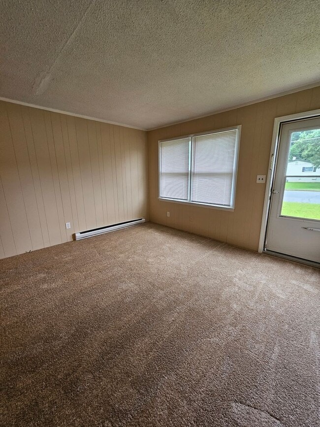 Foto del edificio - 3 BR near Publix!