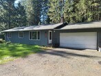 Foto principal - 3 Bedroom Home in Seabeck