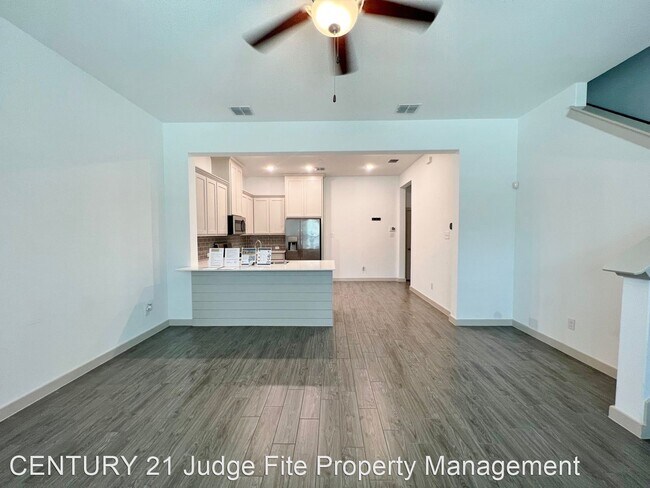 Foto del edificio - 3 br, 2.5 bath House - 6565 Iron Horse Bou...