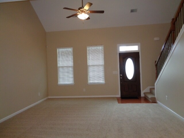 Foto del edificio - 484 Albion Cir