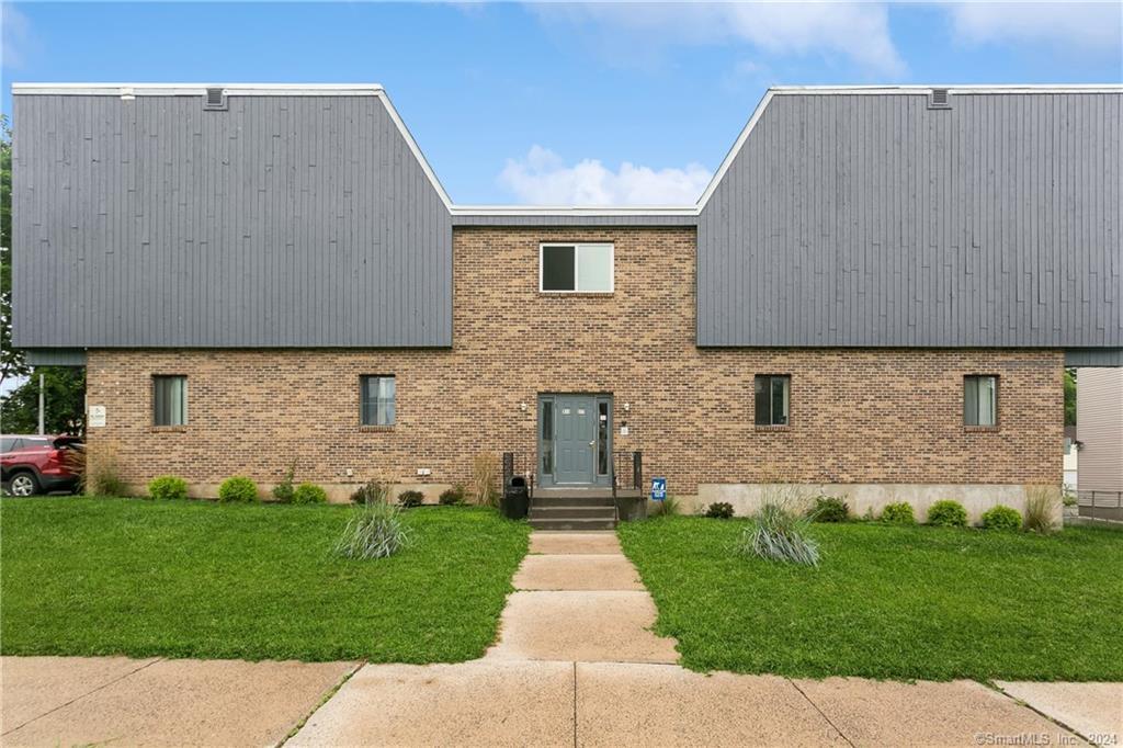 511 High St Unit 103B, New Britain, CT 06053 Condo for Rent in New