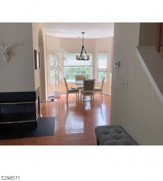 Foto del edificio - 52 Witherspoon Ct