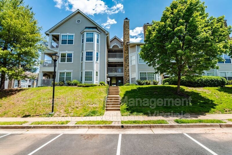 Primary Photo - 5604 Willoughby Newton Dr