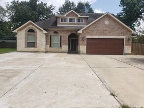Building Photo - 1155 Whipporwill Rd
