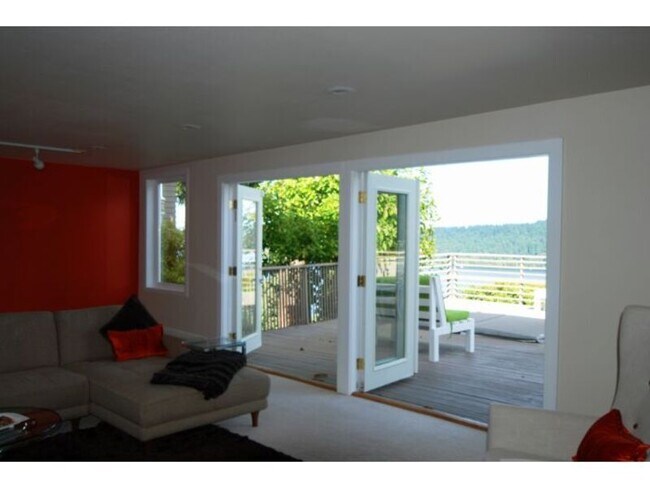 Foto del edificio - 13522 40th Ave NE