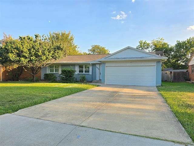 Foto del edificio - 3036 Candlewick Ln