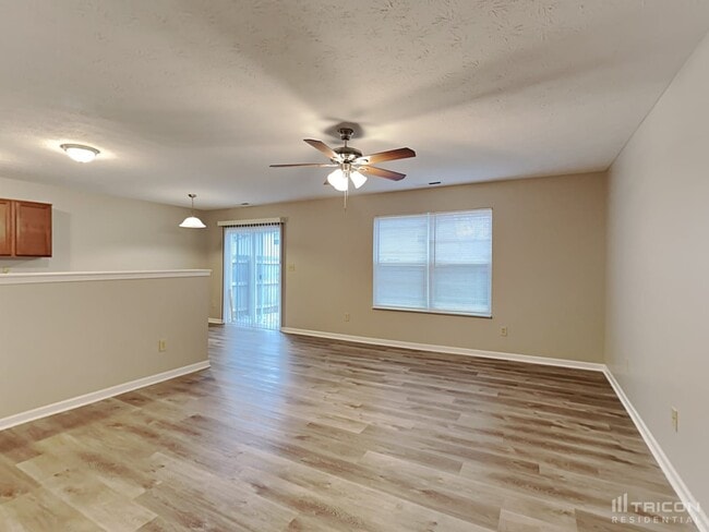 Building Photo - 7516 Pipestone Dr