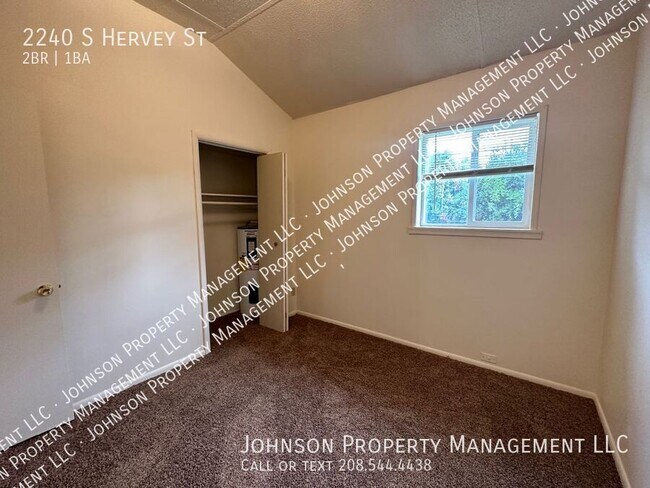 Foto del edificio - 2240 S Hervey St