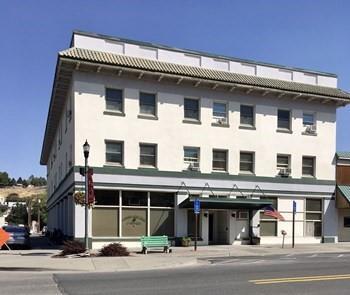 Foto del edificio - 190 Main St