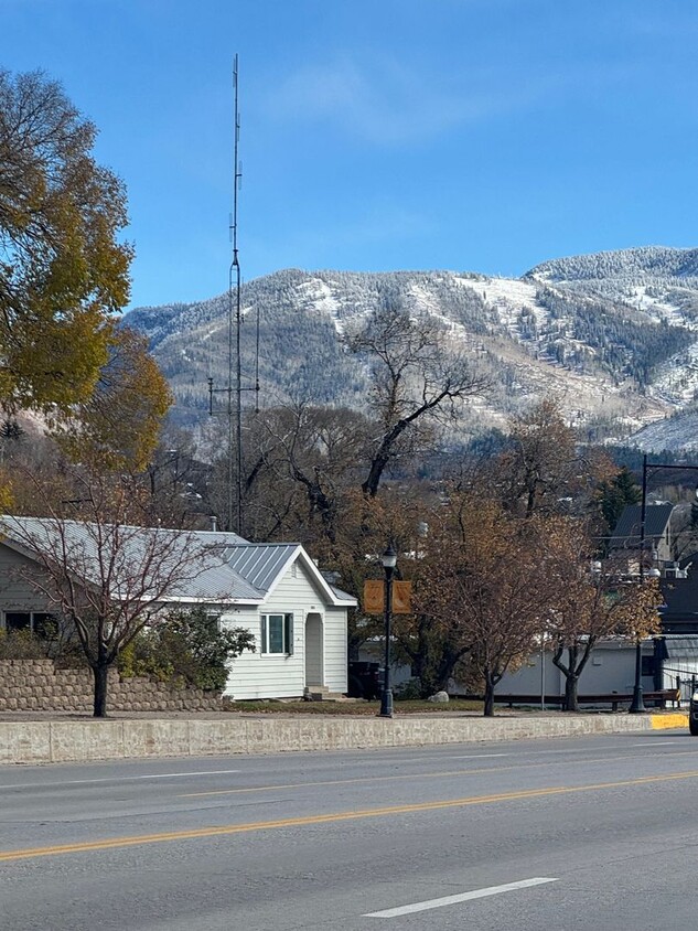 Primary Photo - Downtown Home