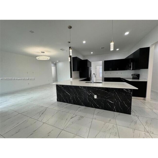 Building Photo - 13284 SW 228th St