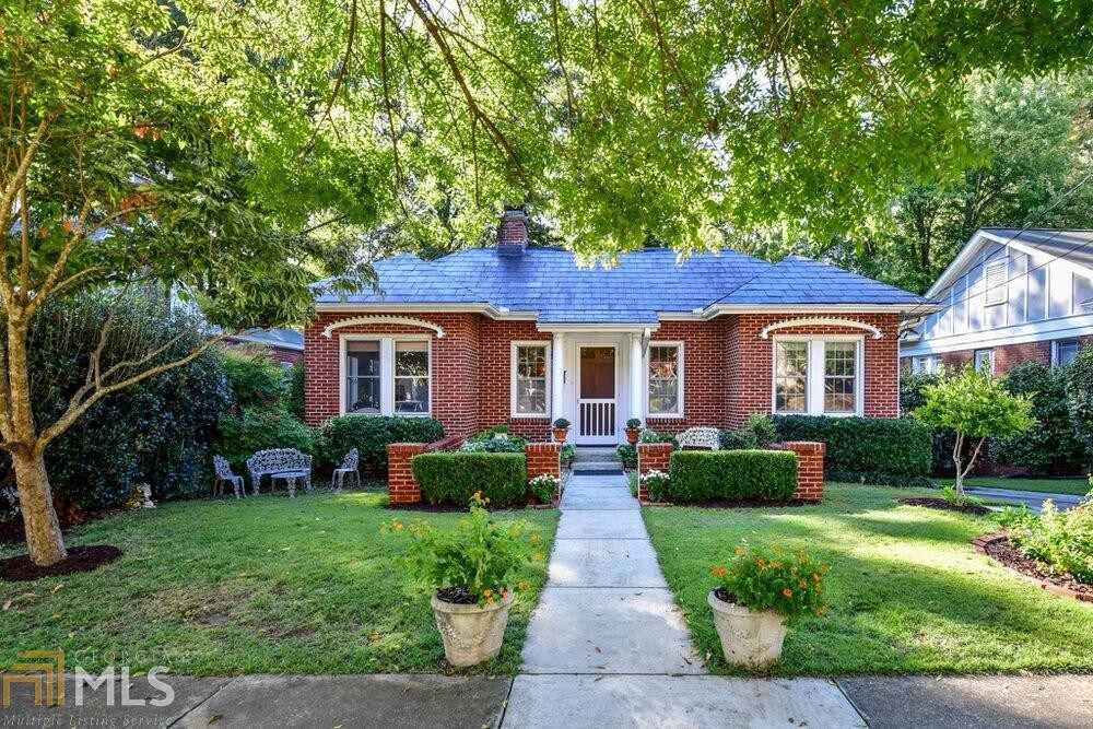 Foto principal - 1209 Cameron Ct NE