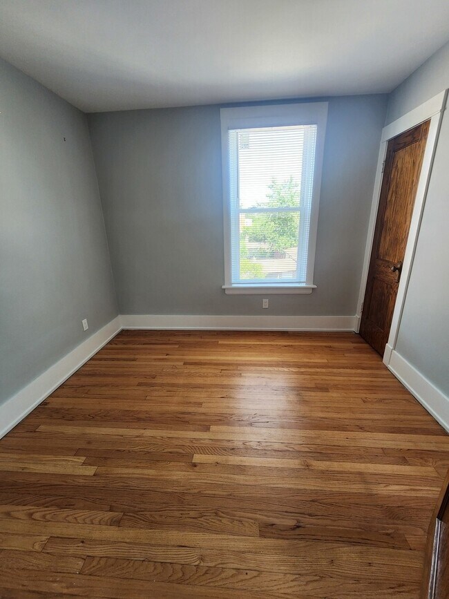 Foto del edificio - 5025 W Berenice Ave