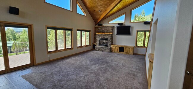 Building Photo - 1778 Brome Dr