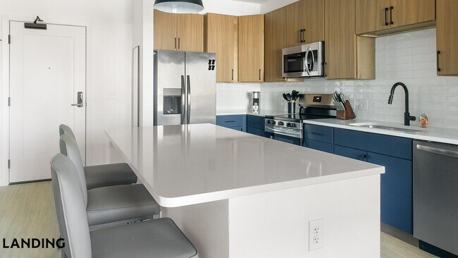 Foto del edificio - 1007 S Mint St