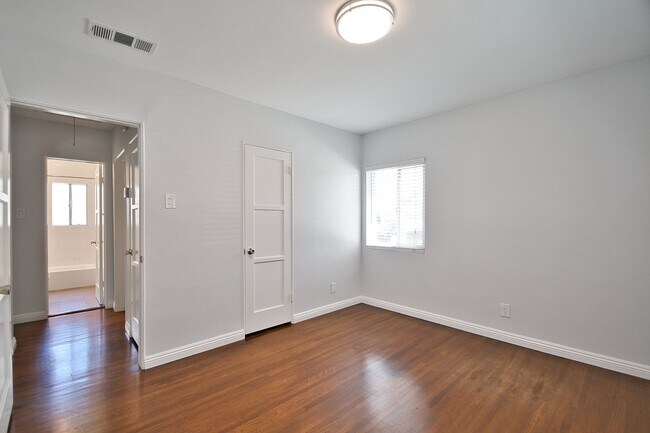 Foto del edificio - 3 Bedroom Single Family Home
