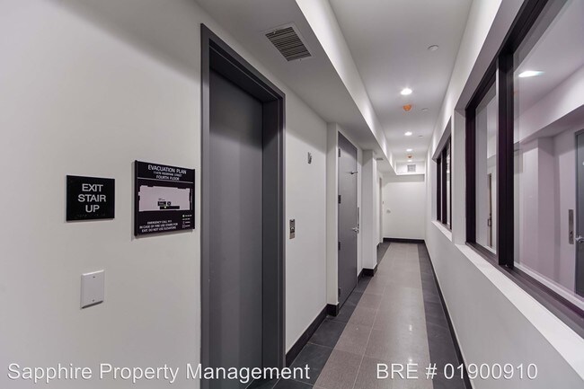 Foto del edificio - 11478 Moorpark St