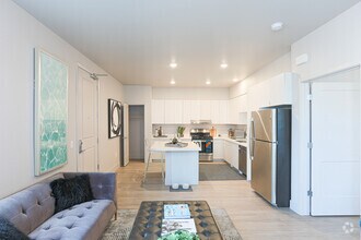 1BR, !BA - 662 SF - Strada 1200
