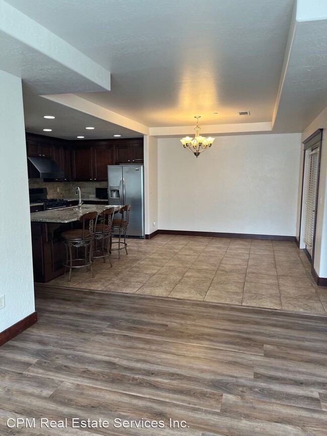 Building Photo - 3 br, 2 bath House - 1273 Ashford Way #05