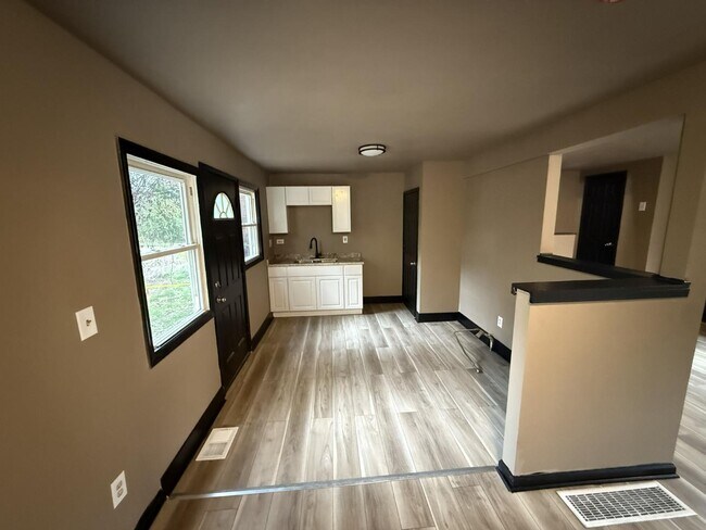 Foto del edificio - 3622-28 E 9th Ave