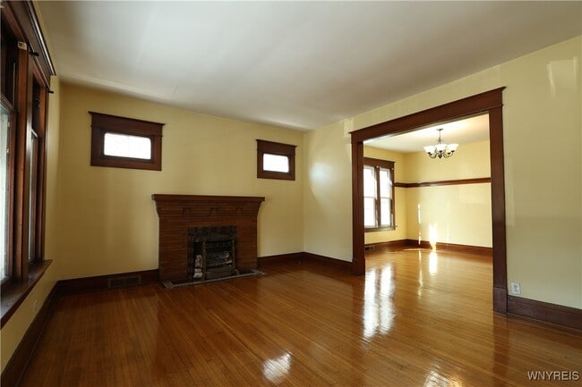 Foto del edificio - 38 Norwalk Ave