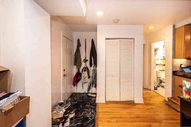 Building Photo - 1427 Chapin St NW
