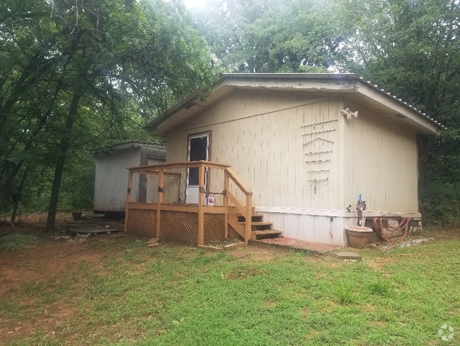 Building Photo - 4012 Nora Dr
