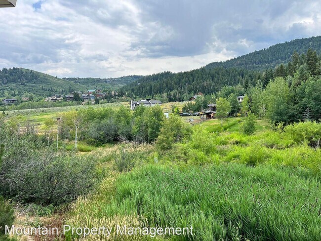 Foto del edificio - 2 br, 3 bath House - 435 Aspen Drive, #21