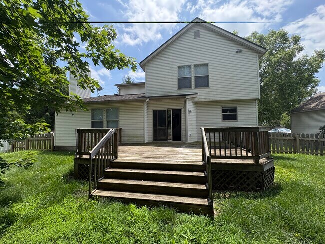 Foto del edificio - 1074 Lakegrove Ct