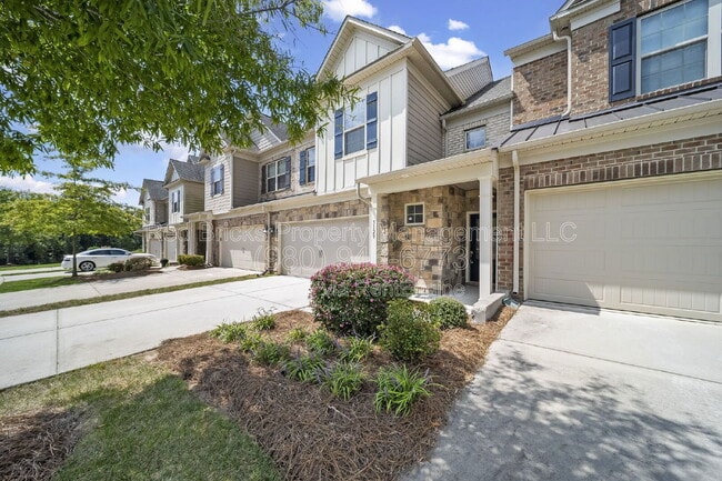 Foto del edificio - 3129 Hartson Pointe Dr