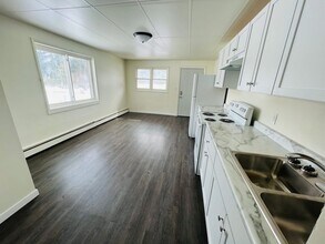 Building Photo - W558 Old U.S. 2