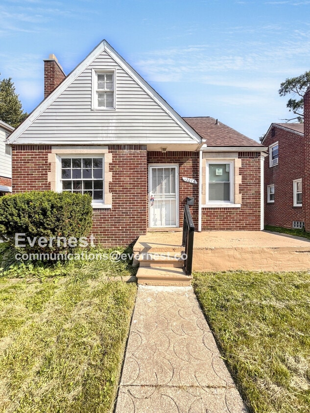 Primary Photo - 12076 Laing St