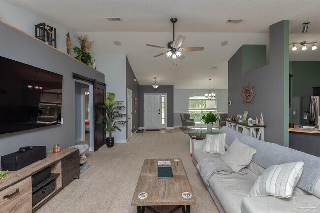 Foto del edificio - 3080 Palm St