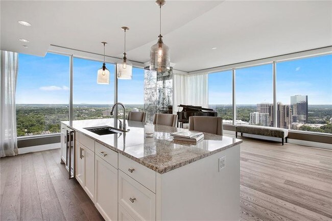 Foto del edificio - 3630 Peachtree Rd NE