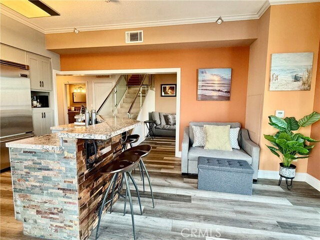 Building Photo - 488 E Ocean Blvd