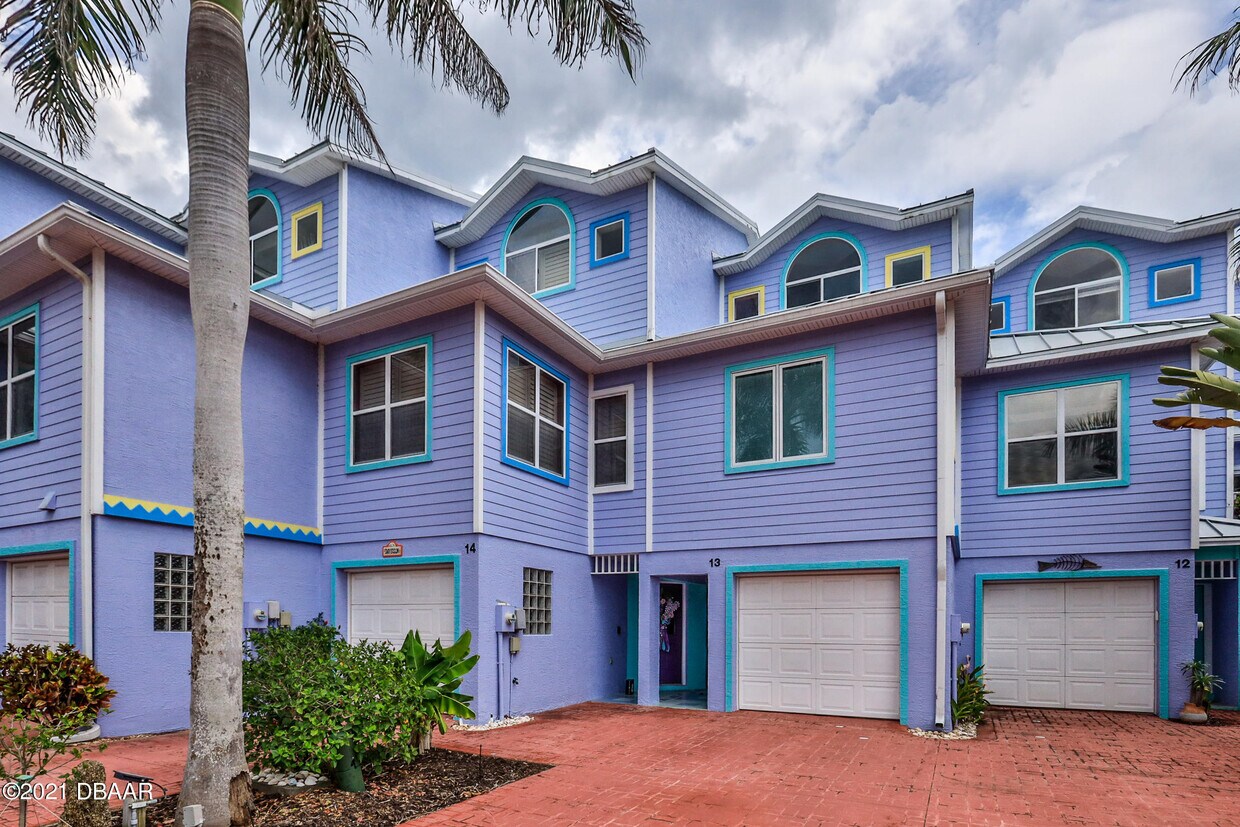 Primary Photo - 3000 Ocean Shore Blvd