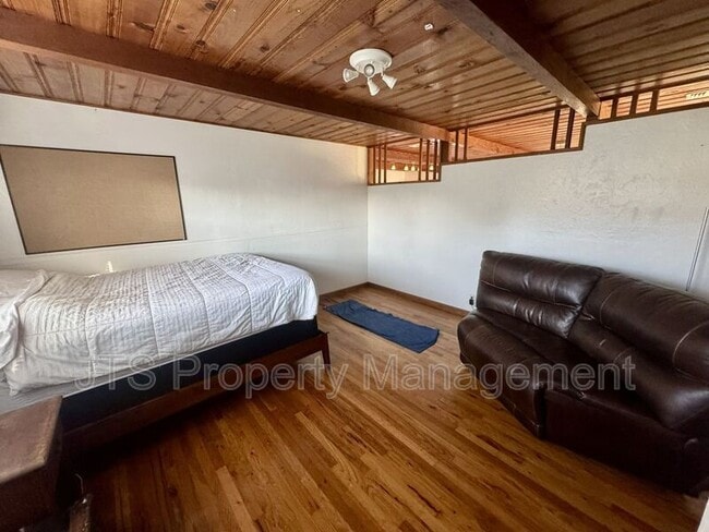 Building Photo - 3107 Del Paso Blvd