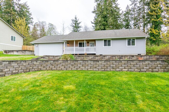 Foto del edificio - Cute 3 bedroom and two bathroom home near NAS Whidbey