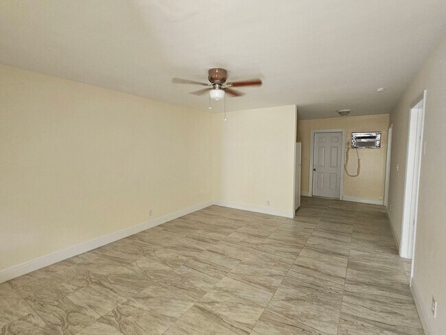 Foto del edificio - 1130 NW 5th Ave