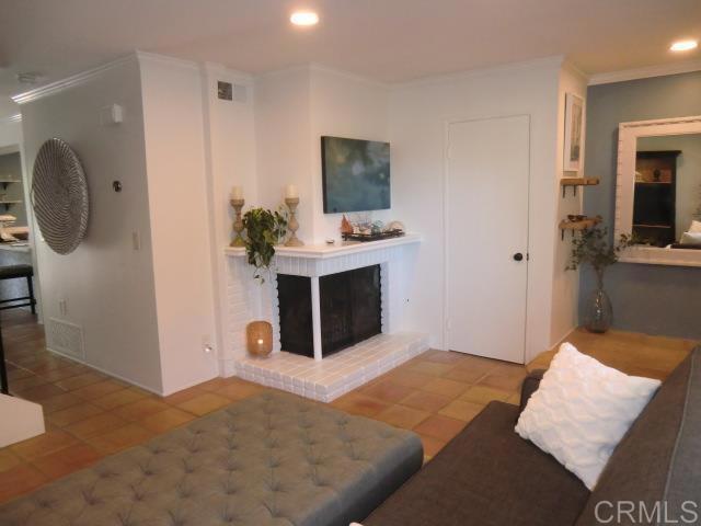 Building Photo - 833 Del Mar Downs Rd