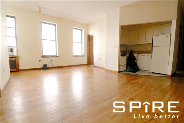 Foto principal - 200 W 85th St