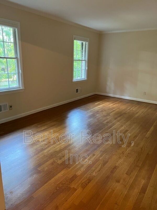 Foto del edificio - 804 Burke St