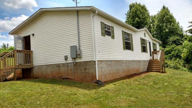 Building Photo - 3824 Goose Dam Rd