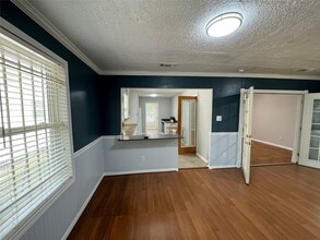 Building Photo - 125 Pomeroy St