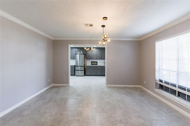 Foto del edificio - 8131 Dorrcrest Ln