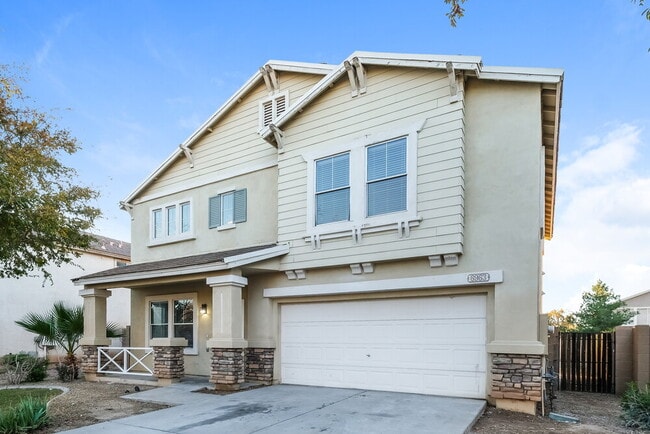 Building Photo - 6963 W Palmaire Ave