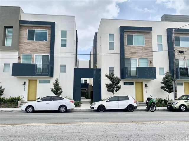 Foto principal - 828 Aloe Pl
