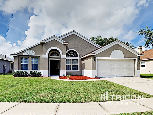 Building Photo - 28806 Skyglade Place Zephyrhills FL